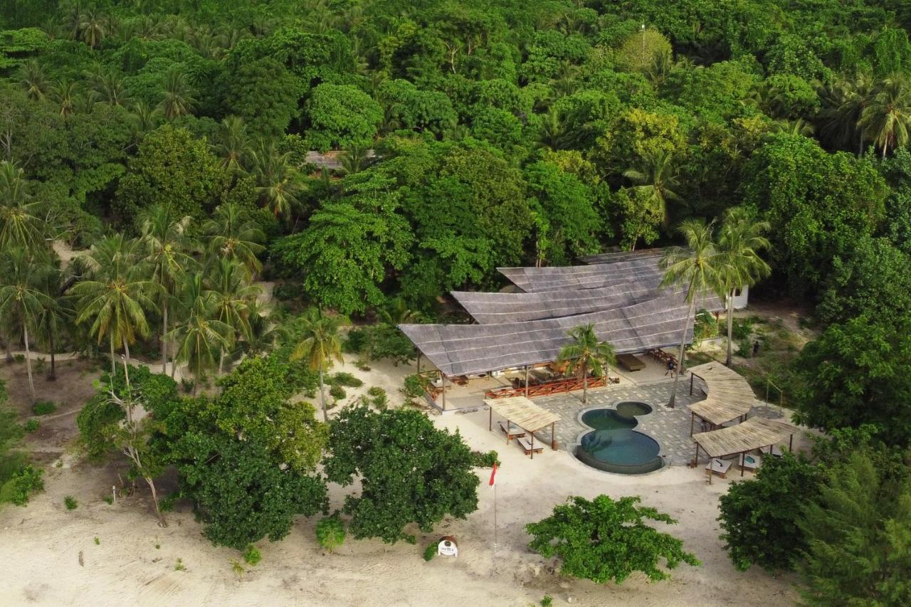Metita Beach & Dive Resort Daruba Экстерьер фото